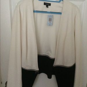 Torrid Black and White Zipper Detail Blazer
